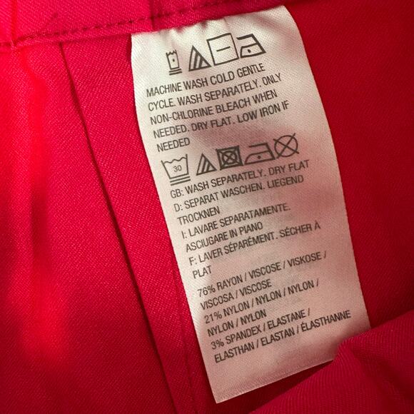 Susan Graver Crop Zip Pants Trousers Dark Pink Womens Size 4 Smooth Front - Picture 10 of 10